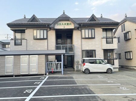 リエス天童C外観写真