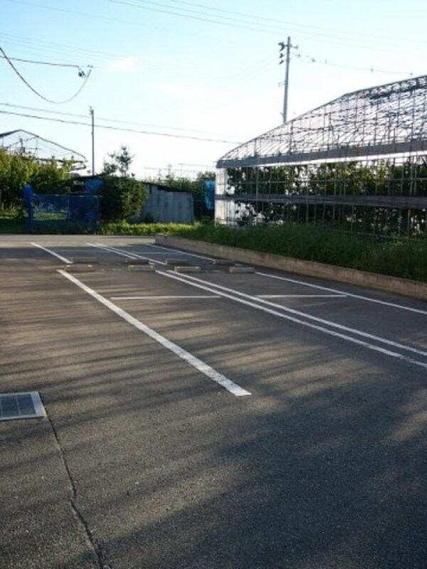 駐車場(駐車場)