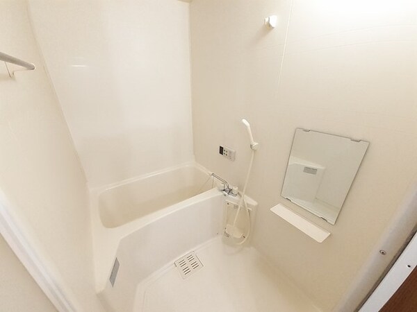 浴室(バス／シャワールーム等)