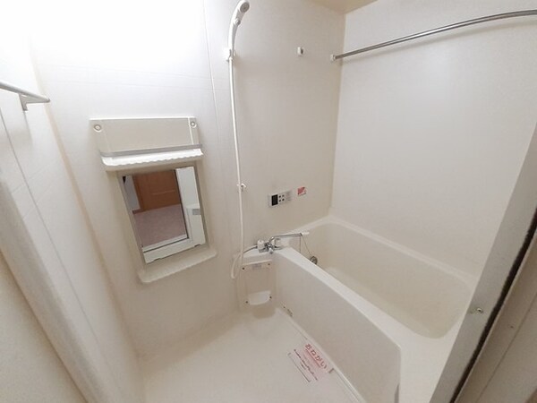 浴室(バス／シャワールーム等)