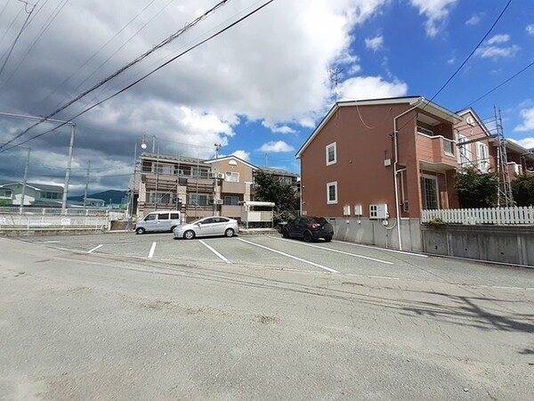 駐車場(駐車場)