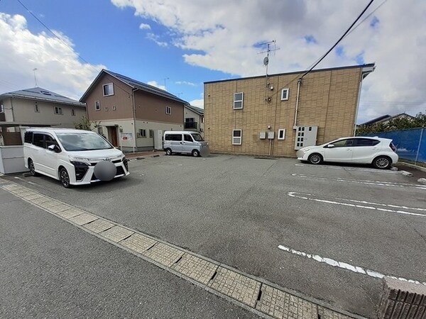 駐車場(駐車場)
