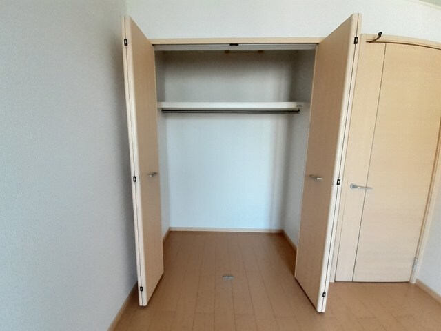 物件内観写真9　(収納)