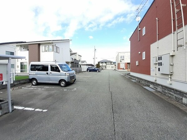 駐車場(駐車場)