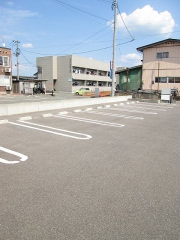 駐車場(駐車場)