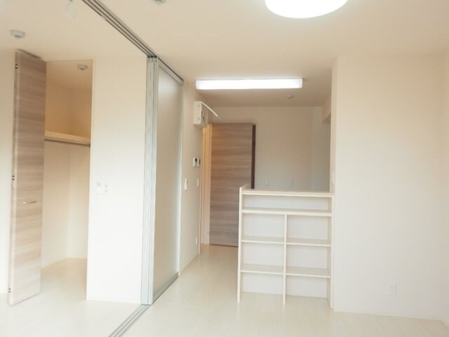 物件内観写真4　(9帖のLDK)