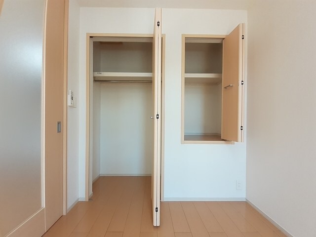 物件内観写真9　(収納)