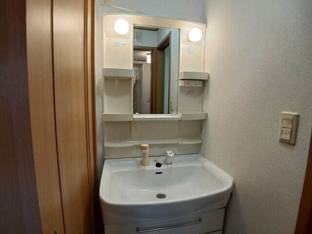 物件内観写真7　(洗面所)