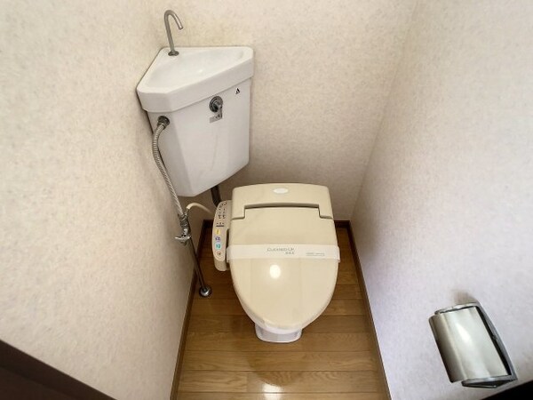 トイレ(サンプル写真になります。)