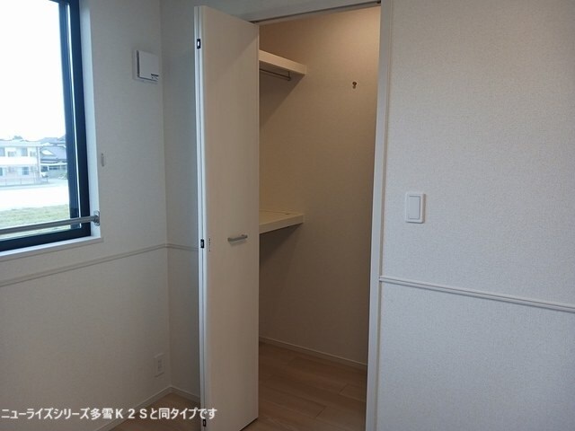 物件内観写真9　(収納)