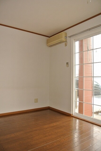 物件内観写真9　(その他部屋・スペース)