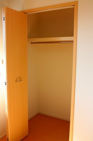 物件内観写真13　(収納)