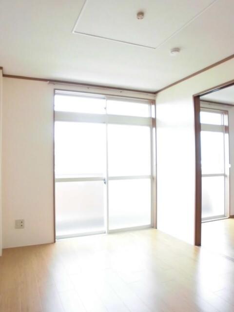 物件内観写真10　(その他部屋・スペース)