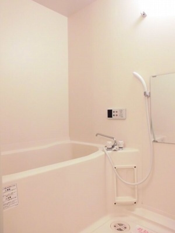 浴室(バス／シャワールーム等)