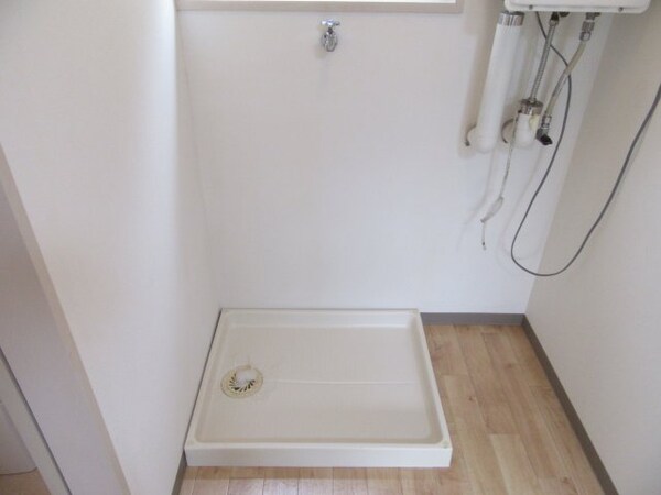 建物設備(洗濯機置き場)