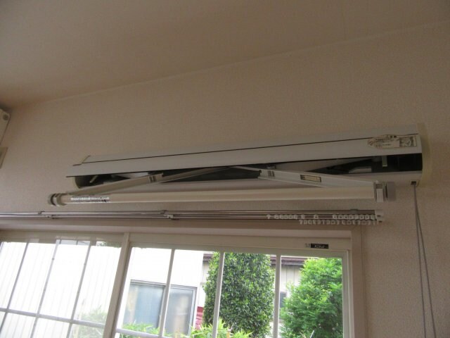 物件内観写真20　(室内物干し)