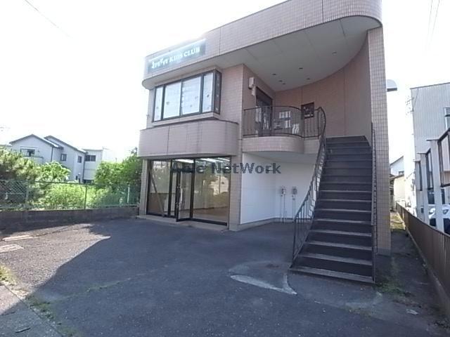 小熊町島2丁目店舗