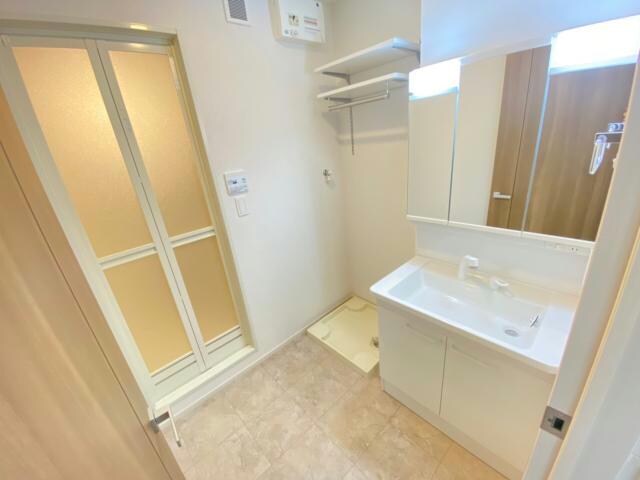 物件内観写真11　(同型タイプ)