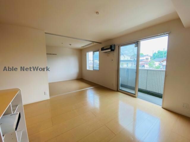 物件内観写真5　(同型モデル)