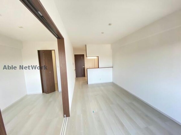 リビングダイニング(同型)