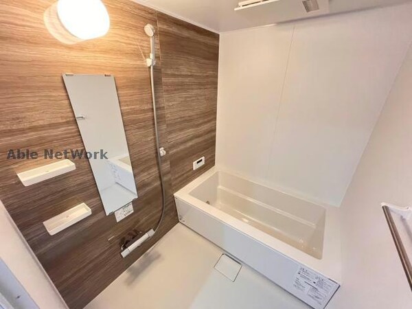 バス／シャワールーム等(同型)