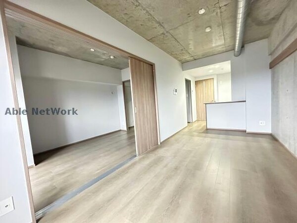 リビングダイニング