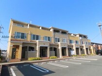 ニュー・ガジュマルの外観写真