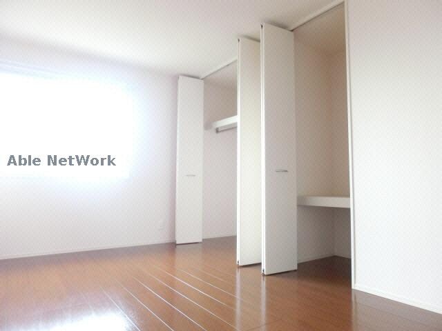 物件内観写真5　(収納)