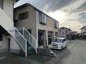 メゾン・ド・リヴィエール三里木外観写真