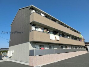 ステーションフロント三里木外観写真