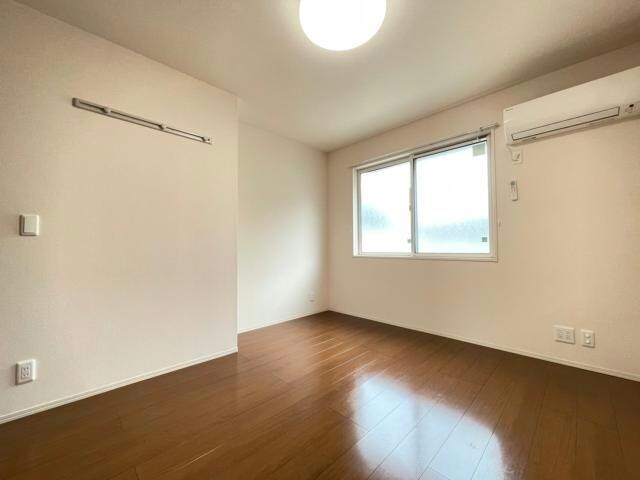 物件内観写真6　(103号室　同型)