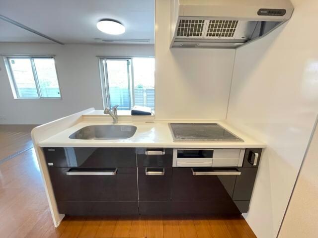 物件内観写真10　(103号室　同型)