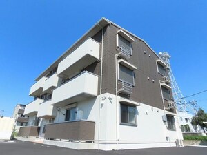 フルールブラン外観写真