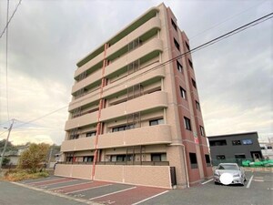 プランタン川端外観写真