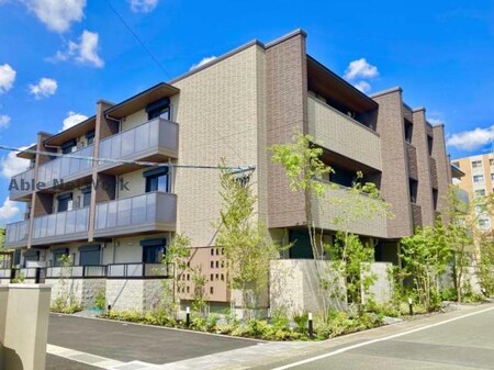 シャーメゾンComforza外観写真