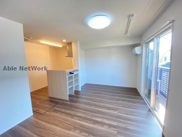 物件内観写真7　(同型)