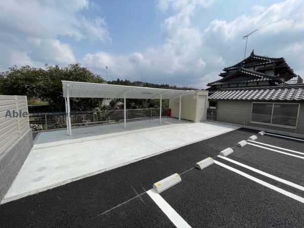 駐輪場