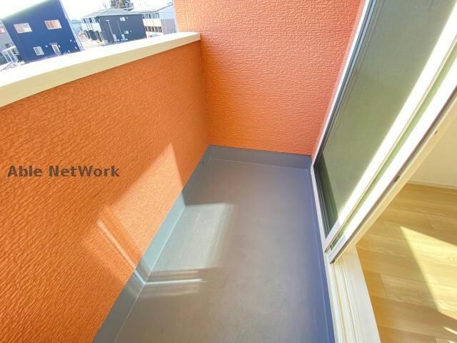 物件内観写真12　(別号室写真)