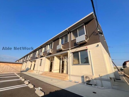 ソロモン泗水外観写真