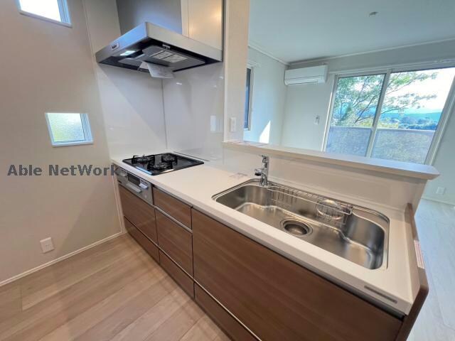 物件内観写真10　(同型反転タイプ)