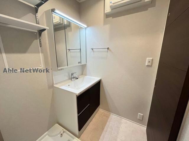 物件内観写真10　(同型タイプ)