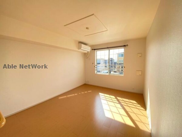 リビングダイニング