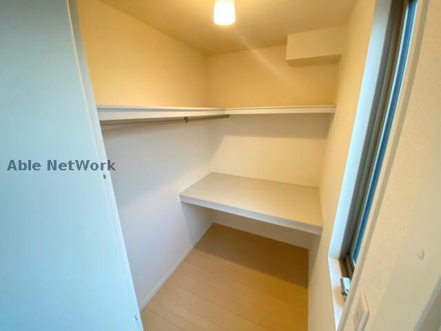 物件内観写真7　(別棟同型タイプ)