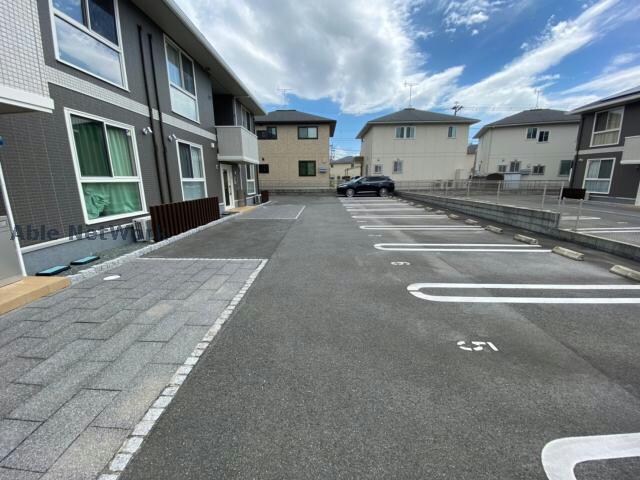 物件外観写真3　(C)