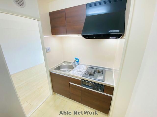 物件内観写真10　(同型反転)