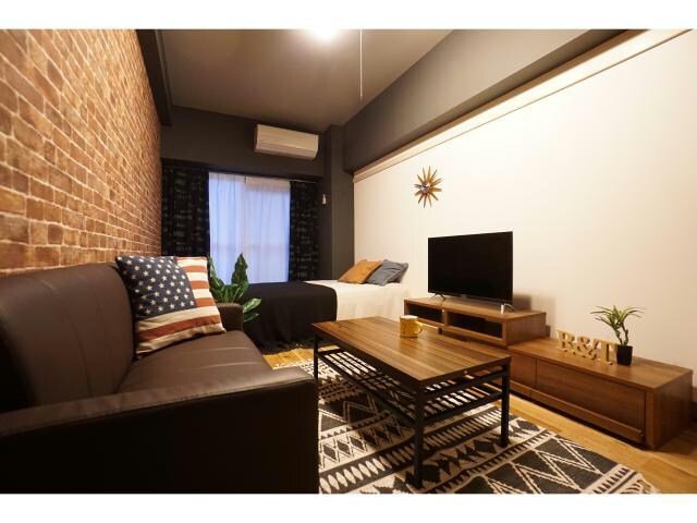 物件内観写真3　(家具家電付きルーム)