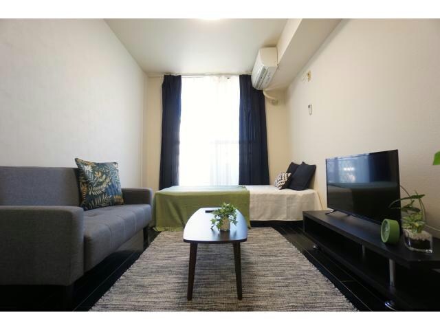 物件内観写真4　(家具家電付きルーム)