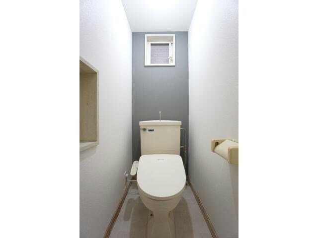 物件内観写真14　(温水洗浄便座)