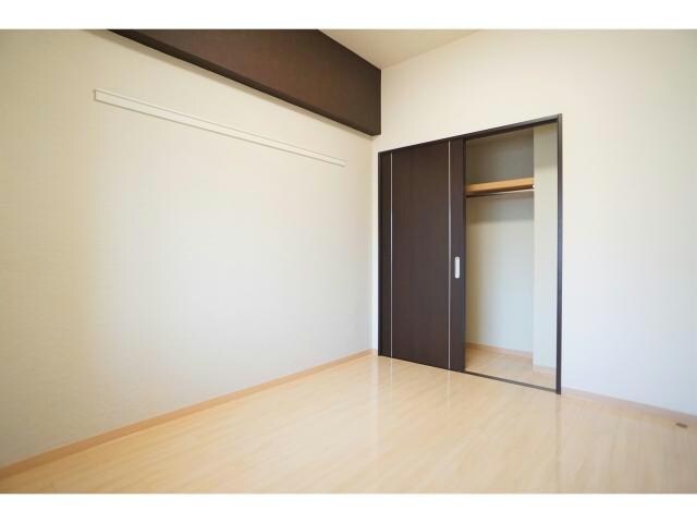 物件内観写真8　(クローゼット)