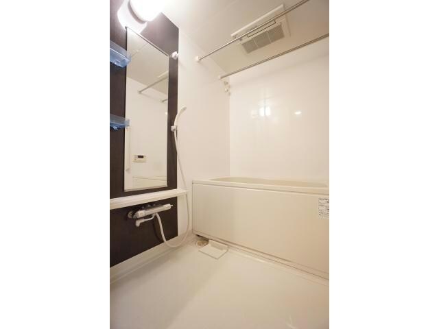物件内観写真11　(浴室乾燥機付き♪)